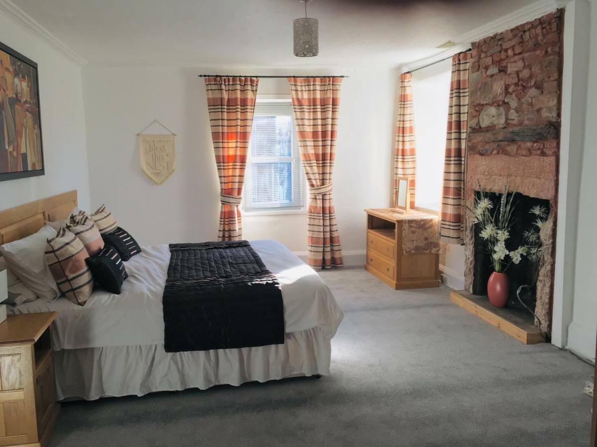 Vollie House With Hot Tub, Sauna & Log Burner Penpont ภายนอก รูปภาพ